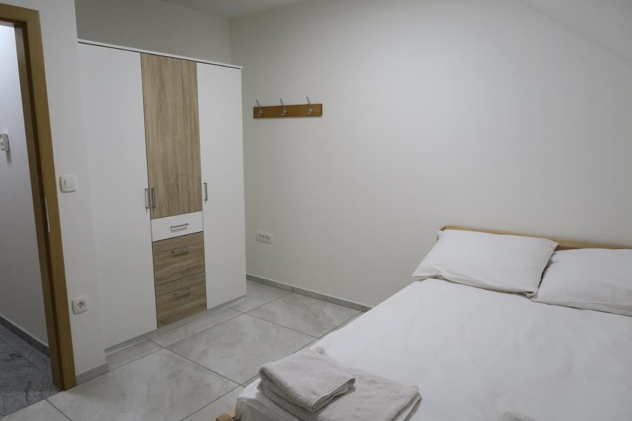 Rooms For Rent In Ljubljana Exterior photo
